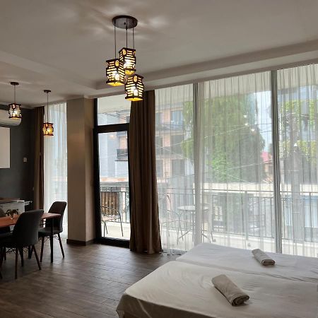 Guest House Nina Kobuleti ภายนอก รูปภาพ
