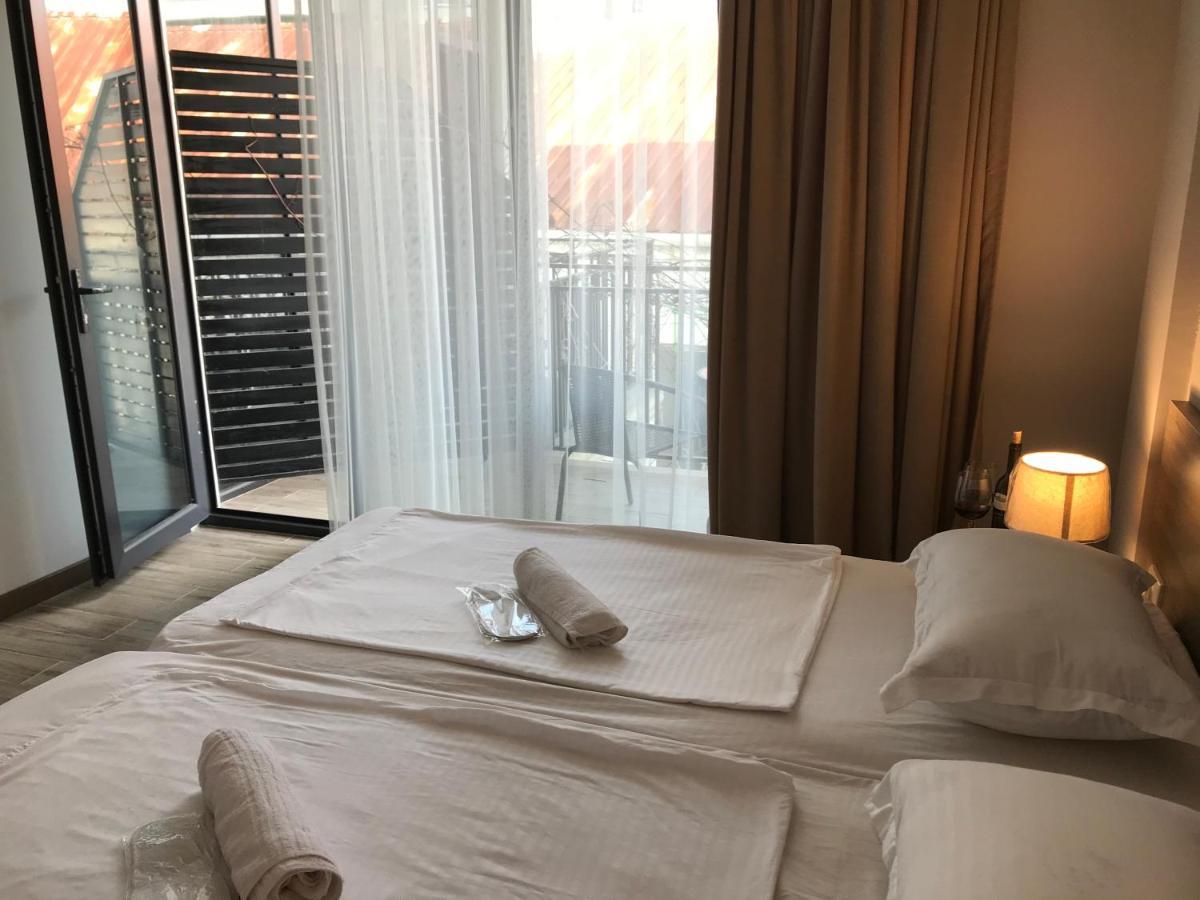 Guest House Nina Kobuleti ภายนอก รูปภาพ