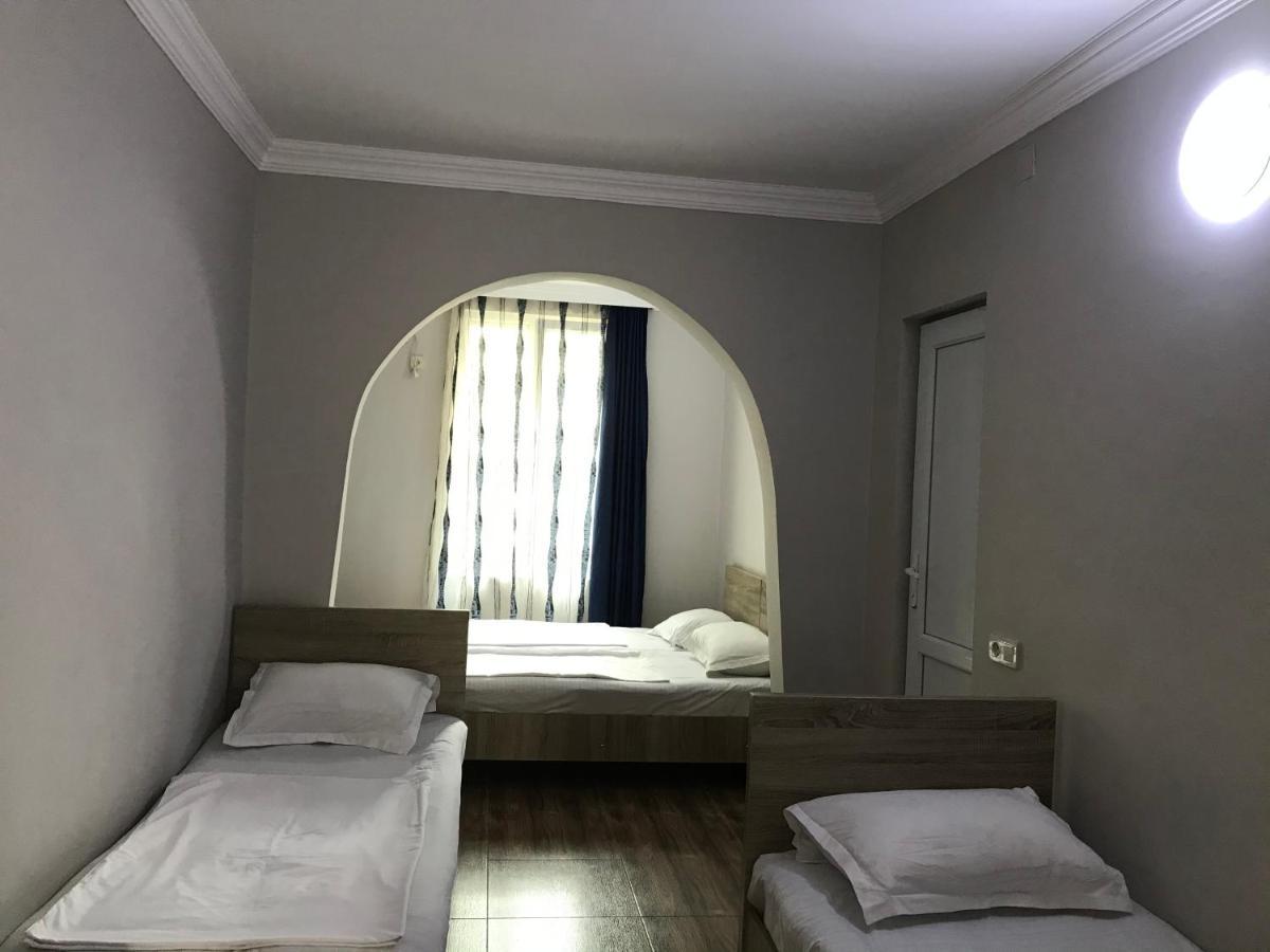 Guest House Nina Kobuleti ภายนอก รูปภาพ