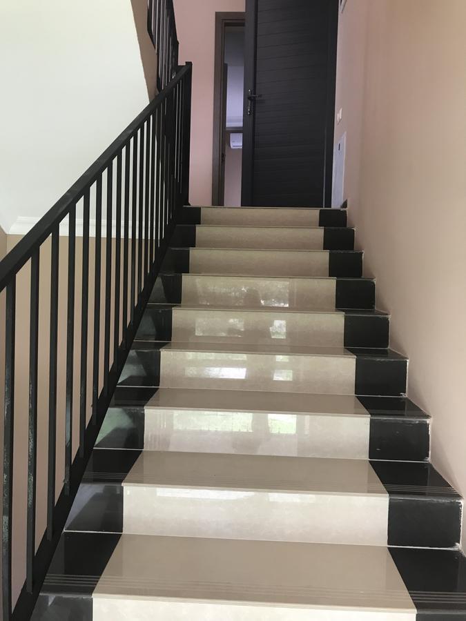 Guest House Nina Kobuleti ภายนอก รูปภาพ