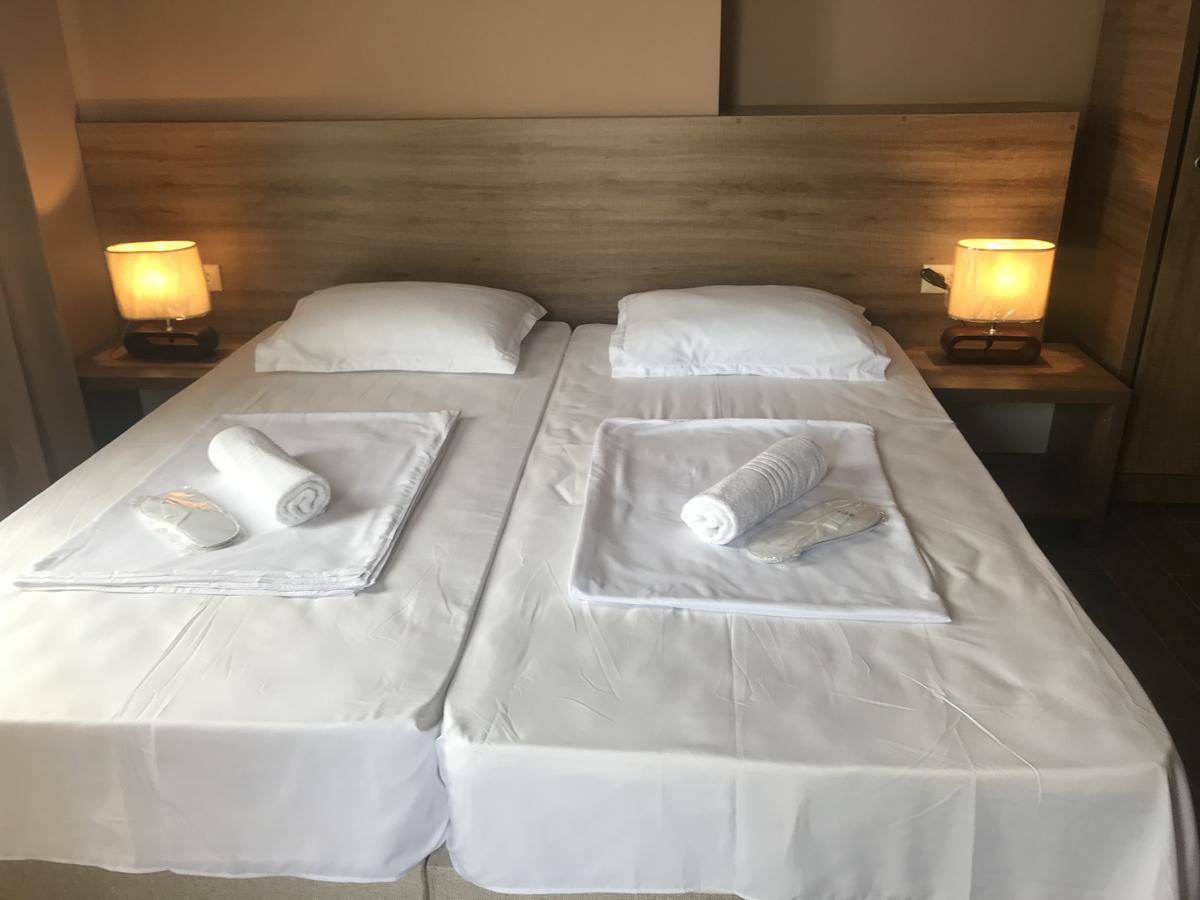 Guest House Nina Kobuleti ภายนอก รูปภาพ